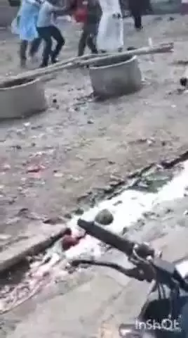 हाथरस: मोहल्ला श्रीनगर में बच्चों के विवाद को लेकर जमकर चले एट-पत्थर, महिला-पुरुष सहित 10 लोग हुए घायल, वीडियो हुआ वायरल