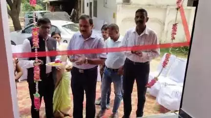 #raebare #munshiganj एम्स के सामने जेएमडी ऑनलाइन सलूशन्स का हुआ उद्घाटन...