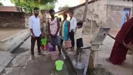 सिराथू: कोखराज के कई इलाकों में टँकी की सप्लाई नहीं पहुचने से जल संकट,जल निगम जेई बोले- दुरुस्त होगी समस्याएं #jansamasya