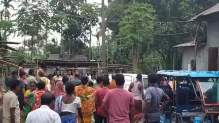 ময়নাগুড়ি: বিষধর সাপের কামড়ে মৃত্যু হল এক ৬৩ বছরের মহিলার, সাপটিবাড়ি গন্দুরডাঙ্গা এলাকায়  শোকের ছায়া