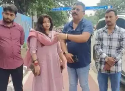 सिहोरा: खितौला पुलिस ने नेशनल हाईवे पहरेवा के पास भाजपा नेता से लूट करने वाले फरार अपराधियों को किया गिरफ्तार