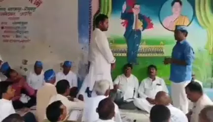 सगड़ी: जीयनपुर में बसपा के तत्वाधान में आगामी त्रिस्तरीय पंचायत चुनाव 2026 को लेकर बैठक की गई, बनाई गई रणनीति