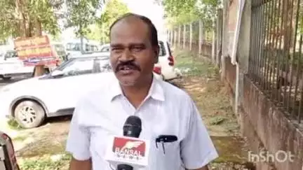 बलरामपुर: चटनिया से नहलू पाठ जाने वाले मार्ग में पीएमजीएसवाई के तहत बनेगी सड़क, इसलिए ग्राम पंचायत की सड़क उखाड़ी गई: ईई PMGSY