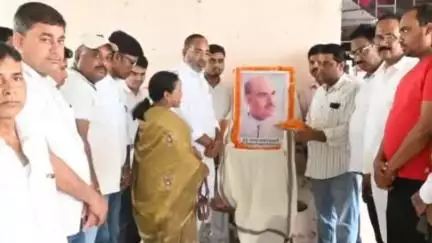 चकिया पिपरा: चकिया में डॉ. श्यामा प्रसाद मुखर्जी के बलिदान दिवस पर आयोजित कार्यक्रम में शामिल हुए MLA