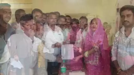 डग: डग में झालावाड़ सहकारी भूमि विकास बैंक द्वारा विशेष समझाइश शिविर का आयोजन किया गया