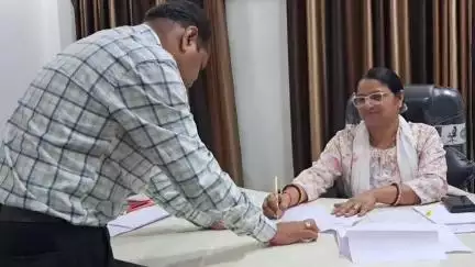 मंदसौर: डिप्टी कलेक्टर अनीता चौकोटिया ने संभाला नगर पालिका का चार्ज, कलेक्टर का आदेश