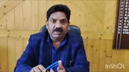 नैनीताल: देवभूमि उत्तराखंड सफाई कर्मचारी संघ ने एनपीएस का भुगतान एक सप्ताह में करने की मांग को लेकर किया धरना-प्रदर्शन