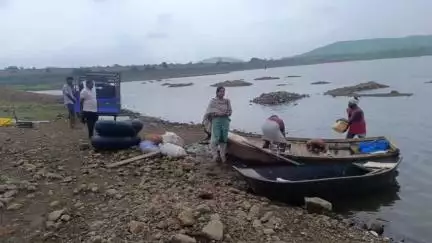 सागर: सागर में मछली पकड़ने पर 15 अगस्त तक प्रतिबंध, मत्स्य विभाग ने बलहरी जलाशय पर की कार्रवाई, 102 किलो मछली जब्त