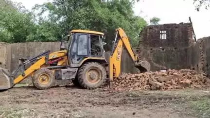 ज़मानिया: जमानियां चक्काबांध स्थित सरकारी जमीन पर जल जीवन मिशन के तहत पानी टंकी निर्माण के लिए ग्रामीणों ने रोका बोरिंग कार्य