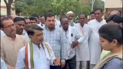 सिवनी: सुनवारा समिति गठन में अनियमितता को लेकर सिवनी कलेक्ट्रेट में सौंपा गया ज्ञापन
