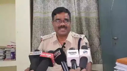 ବଡଚଣା: ଦିଲ୍ଲୀ ଯୁବତୀଙ୍କୁ ଯାଜପୁର ଜିଲ୍ଲା ଦଶରଥପୁର ଅଞ୍ଚଳରେ ଅସଦାଚରଣ ଅଭିଯୋଗ ଘଟଣାରେ ଯାଜପୁର ଏସ ଡ଼ି ପିଓଙ୍କ ପ୍ରତିକ୍ରିୟା
