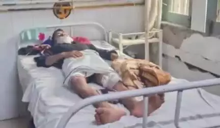 फतेहपुर: सदर के आबूनगर रानी कंलोनी में बाइकों की भिड़ंत में एक बाइक सवार घायल, अस्पताल में भर्ती