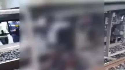 दलौदा: मंदसौर: सीतामऊ फाटक और छाजू खेड़ा के बीच ट्रेन से कटकर एक युवती की मौत