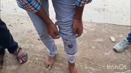 मेड़ता: नरसिंह बासनी के पास दिनदहाड़े नकाबपोश बदमाशों ने युवक पर किया हमला, मारपीट कर लूटपाट की