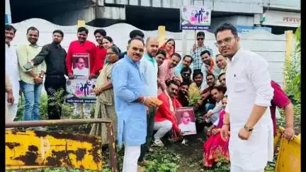 राजगढ़: ब्यावरा एसडीओपी कार्यालय में भाजपा ने 'एक पेड़ मां के नाम' अभियान के तहत किया पौधारोपण
