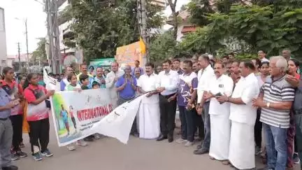 കൊല്ലം: പങ്കാളിത്തം കൊണ്ട് ശ്രദ്ധേയമായി ഒളിമ്പിക് റൺ, ചിന്നക്കടയിൽ മന്ത്രി ചിഞ്ചുറാണി ഉദ്ഘാടനം ചെയ്തു