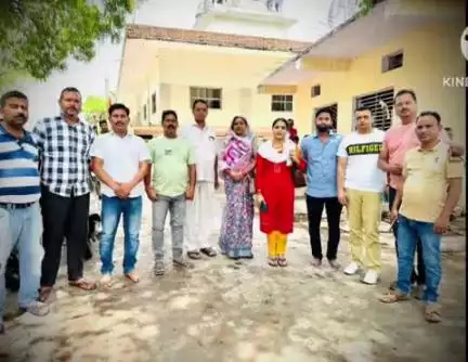 दतिया नगर: नालों की सफाई न होने से शहर में हुआ जलभराव, नाराज़ पार्षदों ने नगर पालिका अध्यक्ष के खिलाफ खोला मोर्चा