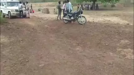 बड़वारा: नन्हवारा खुर्द में मिला युवक का खून से लथपथ शव, बड़वारा पुलिस ने शुरू की जांच