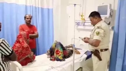 सिवान: पारिवारिक विवाद में पति ने जबरन गला दबाकर पत्नी को खिलाया जहर, पत्नी जान बचाकर सिवान सदर अस्पताल पहुंची