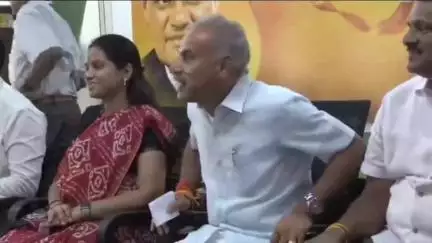 ತುಮಕೂರು: ಗುಬ್ಬಿ ಶಾಸಕ SR ಶ್ರೀನಿವಾಸ್‌ ಬಿಜೆಪಿಗೆ ಬರ್ತಾರಾ ನಗರದಲ್ಲಿ ಶಾಸಕ ಸುರೇಶ್ ಗೌಡ ಹೇಳಿದ್ದೇನು