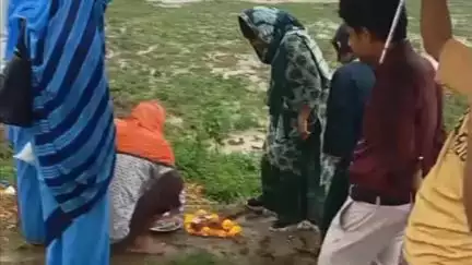 केशोरायपाटन: सारसला ग्राम पंचायत मुख्यालय पर उप स्वास्थ्य केंद्र के भवन निर्माण के लिए भूमि पूजन, ₹55 लाख से होगा निर्माण