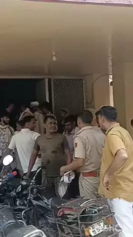 नगर: नगर-मथुरा रेल लाइन पर गांव बरसाना के पास ट्रेन से कटकर एक महिला की मौत, मृतक महिला की हुई शिनाख्त