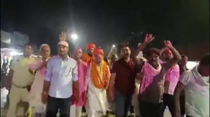 बहादुरपुर: अलीनगर के पूर्व विधायक मिश्री लाल यादव 25 दिन बाद जेल से रिहा, बोले- मुझे साजिश के तहत फंसाया गया