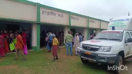 देवरी: पाण्डेयडीह विद्यालय परिसर में प्रखंड विकास पदाधिकारी के नेतृत्व में एक दिवसीय शिविर का आयोजन