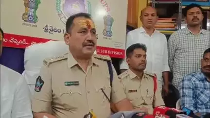 శ్రీశైలంలో కలకలం రేపిన బుల్లెట్లు...వీడిన మిస్టరీ.. వివరాలు మీడియాకు వెల్లడించిన ఆత్మకూరు డిఎస్పి రామాంజి నాయక్