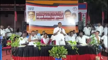 எட்டயபுரம்: தெற்கு செமபுதூர் கிராமத்தில் திமுக சார்பில் சாதனை விளக்க பொதுக்கூட்டம்