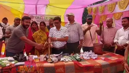 कुमारखंड: बेलारी में पशु स्वास्थ्य जांच शिविर का आयोजन किया गया