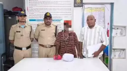 अनूपपुर: भालूमाड़ा पुलिस ने ग्राम पडौर में दबिश देकर 520 ग्राम गांजे के साथ एक व्यक्ति को किया गिरफ्तार