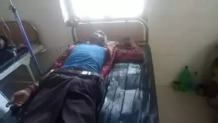 गोपद बनास: झोंकों में अनियंत्रित होकर खाई में जा गिरी तेज़ रफ़्तार बाइक, चालक हुआ घायल