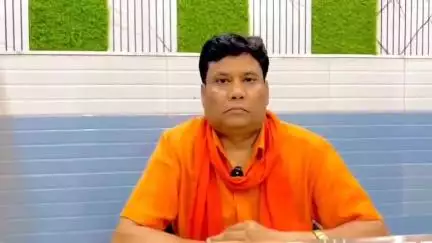 खबर लक्सर क्षेत्र के नगर पंचायत सुल्तानपुर से है समाजसेवी डायरेक्टर वरीश अहमद ने पत्रकारों से प्रेसवार्ता की सुनिए......