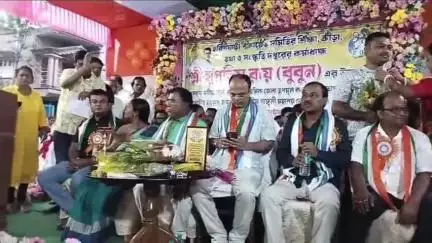 হরিণঘাটা: হরিণঘাটা পঞ্চায়েত সমিতির কর্মাধক্যের উদ্যোগে অনুষ্ঠানে জেলা সভাপতি দেবাশীষ গাঙ্গুলী