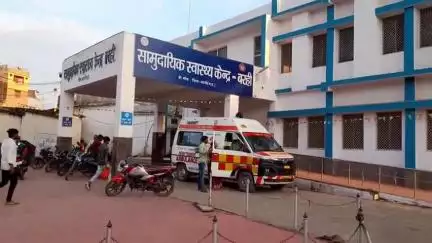 बरही: बरही नगर के कटनी रोड पर तेज रफ्तार ट्रैक्टर की टक्कर से युवक घायल, अस्पताल में भर्ती