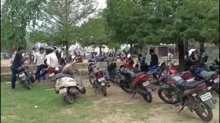 निरसा/चिरकुंडा: झारखंड के सभी कॉलेजों में इंटरमीडिएट शिक्षा समाप्त होने पर मैथन के प्रिंसिपल ने मीडिया से बात की