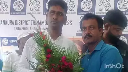 শালতোড়া: শালতোড়া ব্লক INTTUC তরফে বাঁকুড়ায় সাংগঠনিক জেলা যুব তৃণমূলের নবনির্বাচিত সভাপতি সঞ্জয় মন্ডলকে সংবর্ধনা প্রদান করা হল