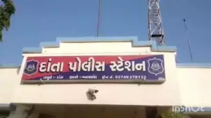 દાંતા: દાંતા નજીક અડેરણ ઘરની બહાર પાર્ક કરેલ બાઈક ચોરાયુ,દાંતા પોલીસ મથક નોંધાઈ ફરિયાદ.