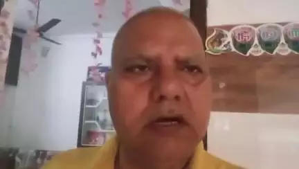 *लोकतंत्र खत्म हो या व्यवस्था**76 सालों  में लोकतंत्र (बढा है घटा है धोखा है प्रयोग है या चूसक तंत्र)स्पस्ट करे**बाप पार्टी**रणखण्डी भायला sre 7247850601