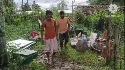 মৰঙী: কাঠকটিয়াত চৰকাৰী ভূমিত ঘৰ সাজি বসবাস কৰা ১০ টাকৈ পৰিয়াল উচ্ছেদ জিলা প্ৰশাসনৰ, উপস্থিত  ৰাজহ চক্ৰ বিষয়া,দণ্ডাধীশ