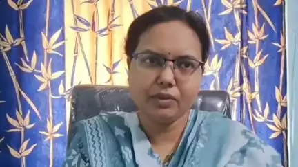 ଯାଜପୁର: ସରକାରଙ୍କ ପକ୍ଷରୁ ଚାଷୀଙ୍କ ପାଇଁ ଆରମ୍ଭ ହେଇଥିବା ଯୋଜନା ସମ୍ପର୍କରେ ଯାଜପୁର ରୋଡ କାର୍ଯ୍ୟାଳୟରେ ସୂଚନା ଦେଲେ ଜିଲ୍ଲା କୃଷି ଅଧିକାରିଣୀ