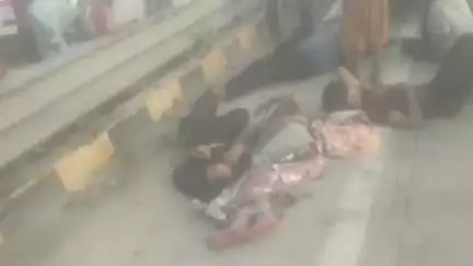 तरबगंज: नवाबगंज के अयोध्या-गोरखपुर हाईवे पर अनियंत्रित स्कॉर्पियो ट्रक के पीछे भिड़ी, 5 सवार घायल, अयोध्या मेडिकल कॉलेज में भर्ती