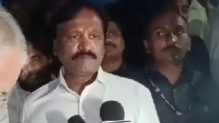 भारतीय जनता पक्षाच्या आमदारांच्या दबावामुळे मनपाने कारवाई केली
 विरोधी पक्ष नेते अंबादास दानवे यांचा गंभीर आरोप