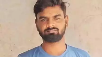 हमीरपुर: चंद्रपुरवा गेट के पास युवक ने गरीब रथ एक्सप्रेस के सामने कूदकर की आत्महत्या