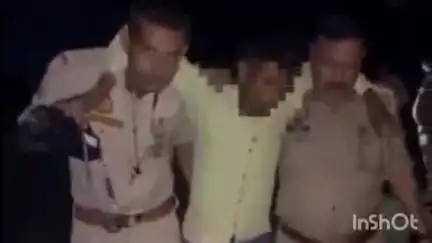 बिसौली: भवानीपुर तिराहे के पास लूट की घटना के इरादे से खड़े कार सवार अंतर्जनपदीय बदमाशों के साथ हुई पुलिस मुठभेड़, 2 गिरफ्तार