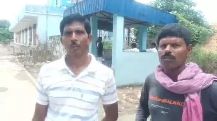 বহরমপুর: জলঙ্গিতে মায়ের সঙ্গে ঝামেলা হয় বিষ খেয়ে আত্মহত্যা ছেলের ময়নাতদন্ত বহরমপুর মর্গে