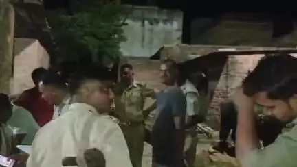 माधौगढ़: विजय नगर में युवक ने लगाई फांसी, पुलिस जांच में जुटी, परिजनों में मचा कोहराम