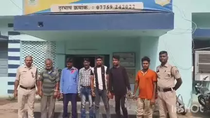 कोरबा: पुलिस अधीक्षक जिला कोरबा के निर्देश पर पूरे जिले में चला अभियान, ताबड़तोड़ कार्रवाई में 12 स्थाई वारंट और 89 गिरफ्तारी