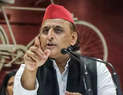 सपा ने अपने 3 विधायकों के खिलाफ की कार्रवाई, पार्टी से किया निष्कासित